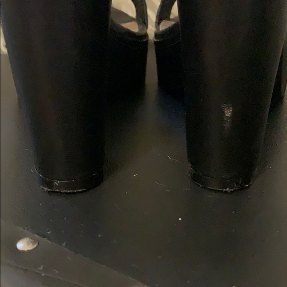 Black Nine West Heels - Picture 5 of 6